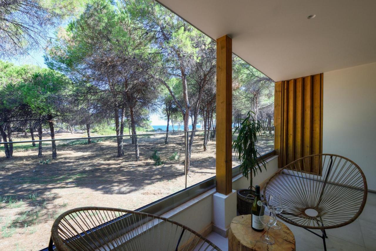 Karidi Beach Boutique Suites Vourvourou Exterior foto